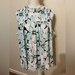 Plus-size sleeveless floral top